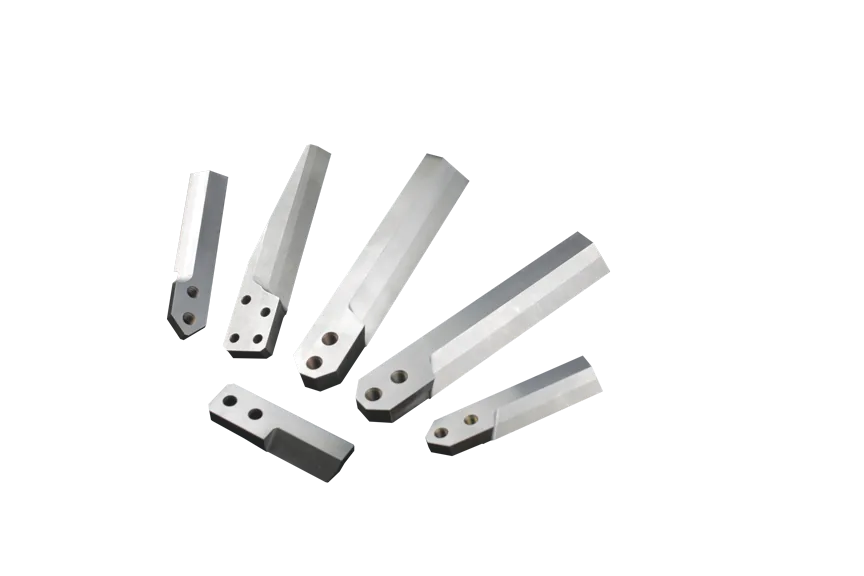 Range of underwater pelletizer knives